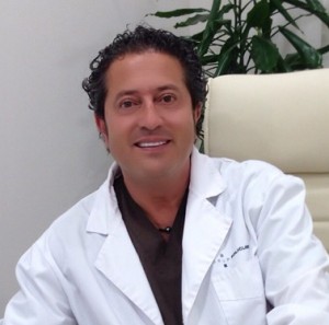 Dr.L Comino