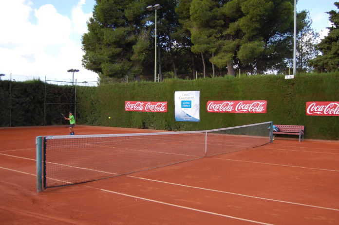 Trofeu de tennis juvenil La Creu Blanca.