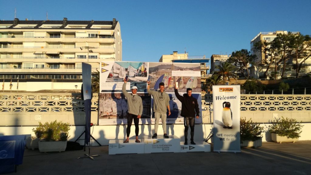 regata solidària Vila de Palamós