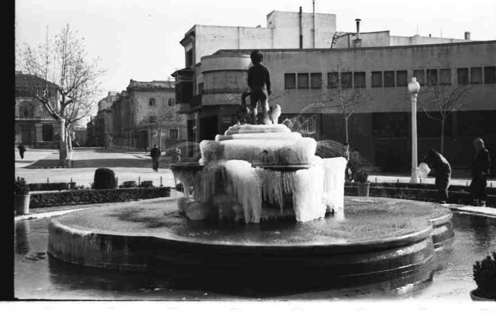 Plaça del Nen de les Oques per Antoni Zaragoza