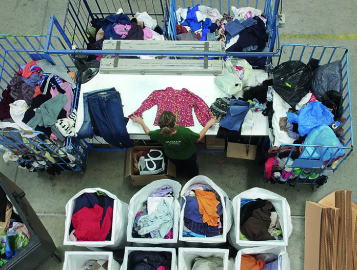 Humana recupera 191 tones de roba usada a Reus amb una finalitat social i ambiental