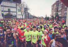 Més de 1.000 esportistes acomiaden el 2017 a la cursa Sant Silvestre de Reus