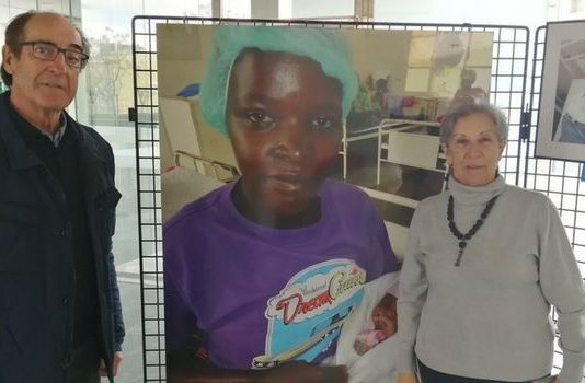 Salou acull l’exposició “Una Maternitat amb Esperança a Nemba (Ruanda)”