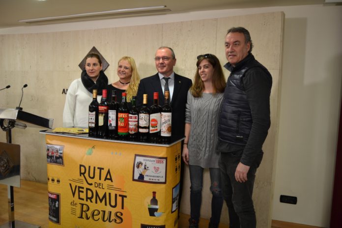 La ciutat promociona l'oferta cultural i turística través del Vermut de Reus