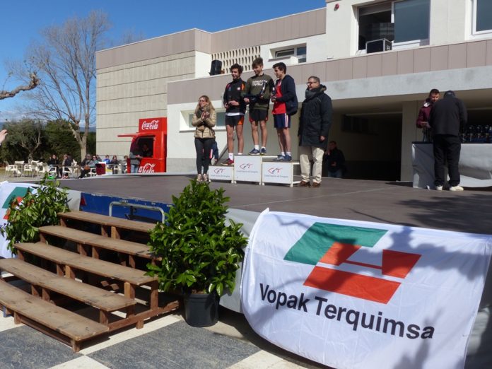 VIII edició del Cross Solidari del Colegi Turó - Vopak Terquimsa