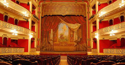 Suspensió temporal de l’activitat al Teatre Fortuny