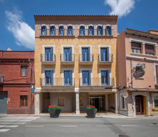 Reobre l’hotel La Grava a El Morell