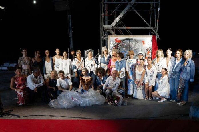 52e91258-b231-43b2-a8c2-8affeb60c84d