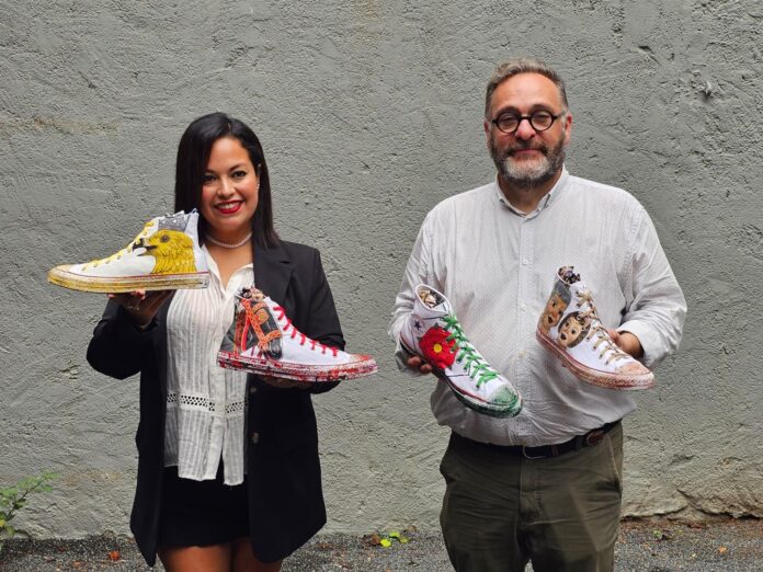 L'artista Anna Style amb el regidor de Cultura-20250909123348