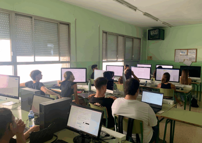 Captura de pantalla 2025-10-26 a las 21.49.42