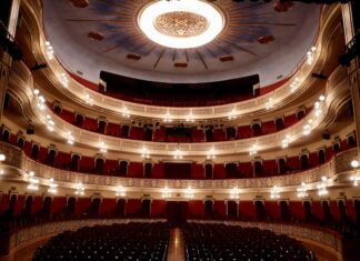 El Teatre Fortuny recupera l’activitat