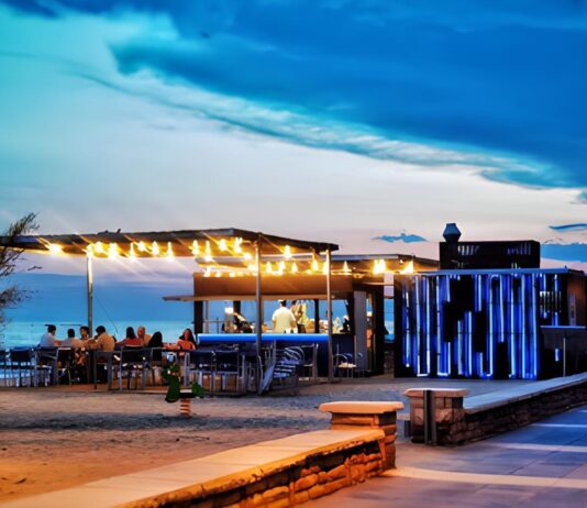 Salou obre una desena de guinguetes per Setmana Santa