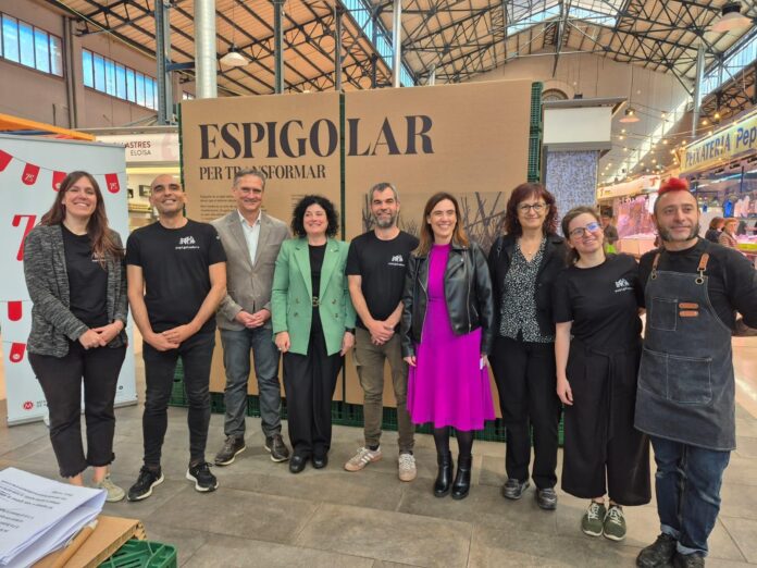 Exposició «Espigolar per transformar» al Mercat Central-20260415114410