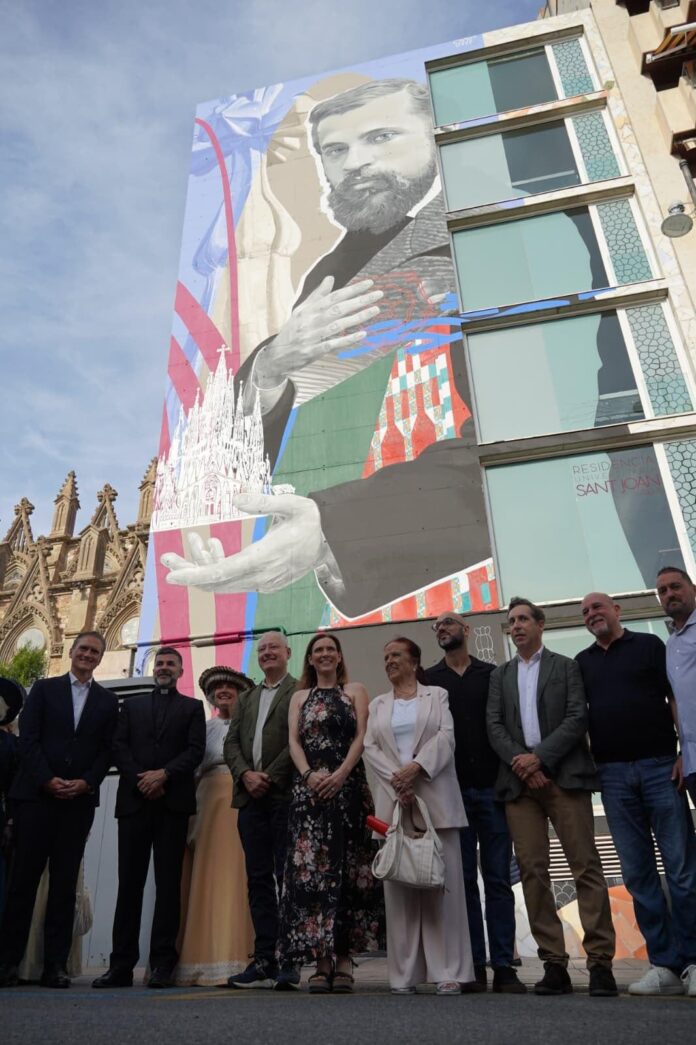Inauguració_del_mural_dedicat_a_Antoni_Gaudí-1-20260606193224