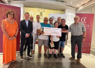 Donació del 16è Concert Solidari de Carnaval d’El Círcol
