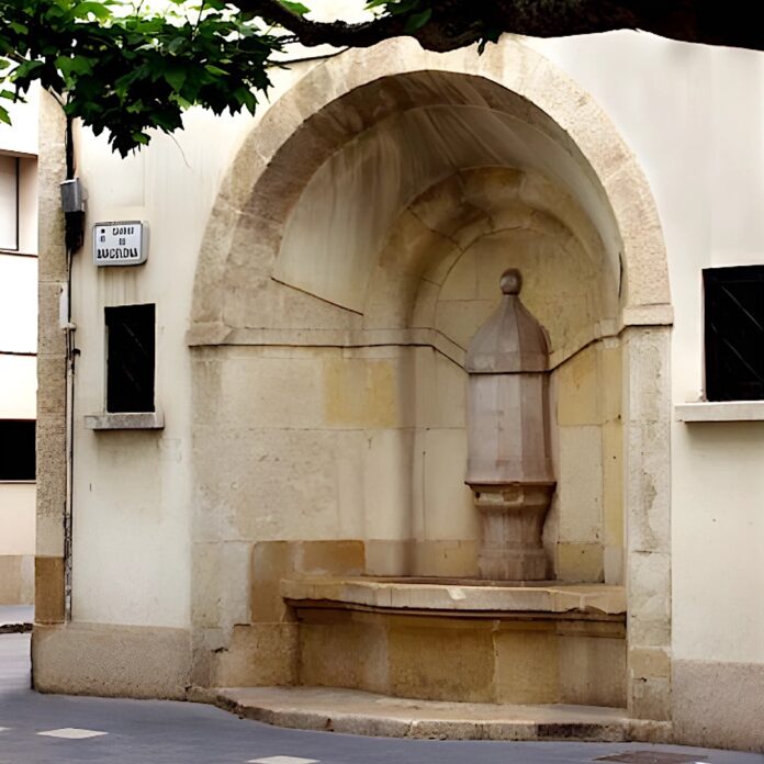 fuente-fernando-VII-antigua