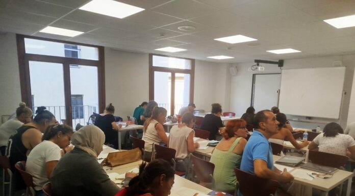 Inscripció pels cursos de català al CPNL, del 14 al 18 i el 21 de setembre